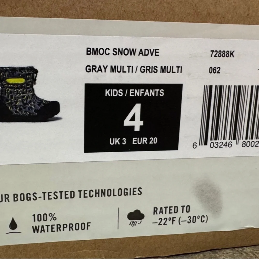 New BOGS Kids Snow Boots | Size 4 | Gray Multi